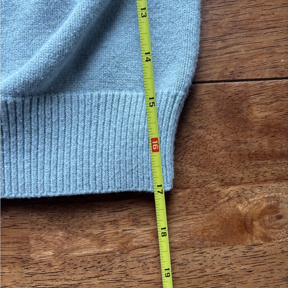 Cyrus Light Gray Cable Knit Sweater - Picture 4 of 5